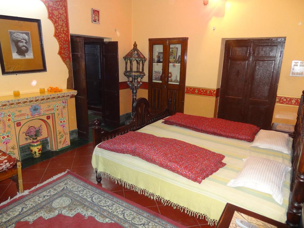 Chandra Niwas Guest House Биканер Стая снимка